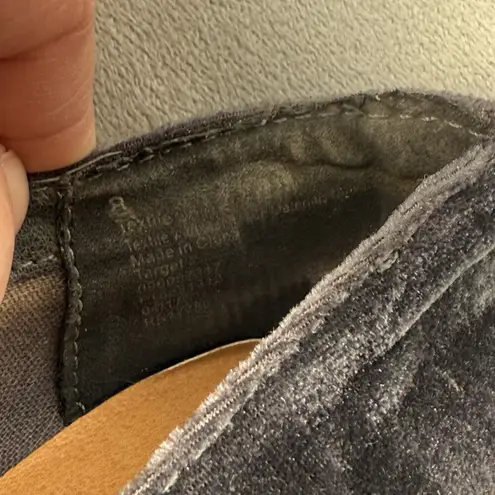 DV by Dolce Vita Womens 8 Purple Gray Slip On Velvet Loafers 096007318 Casual