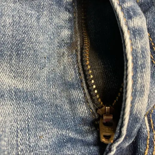 Arizona Jeans ARIZONA Jean Short Shorts Size 0, Distressed 5 pocket zipper and button closure