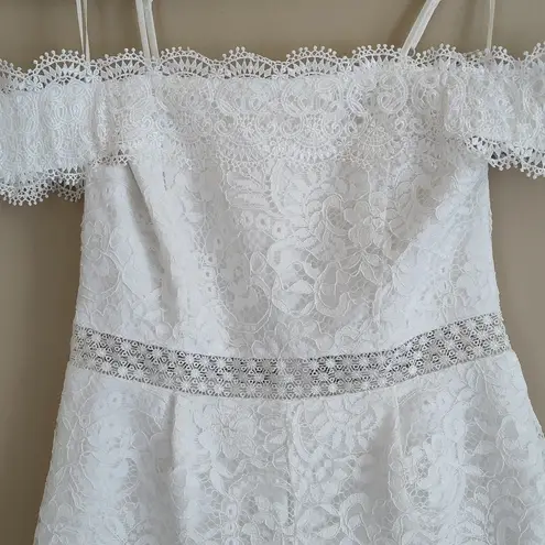 Francesca’s Cute Romper off Shoulder Lace Crochet Shorts size Small White