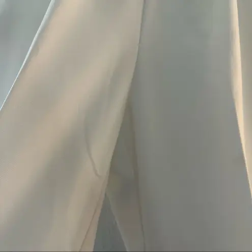 Alfred Dunner Pants White Pull On Textured Straight Leg Sz 16W EUC Tik-Tok