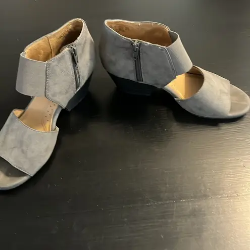 Natural Soul all through comfort shoes women’s size 8 1/2