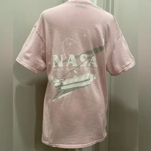 l*space NASA  Logo Light Baby Pink Short Sleeve Graphic Printed Tee T-Shirt - Small