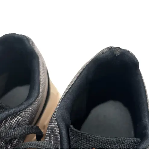 On Running WOMEN'S CLOUDECLIPSE sneaker size 9 Gray