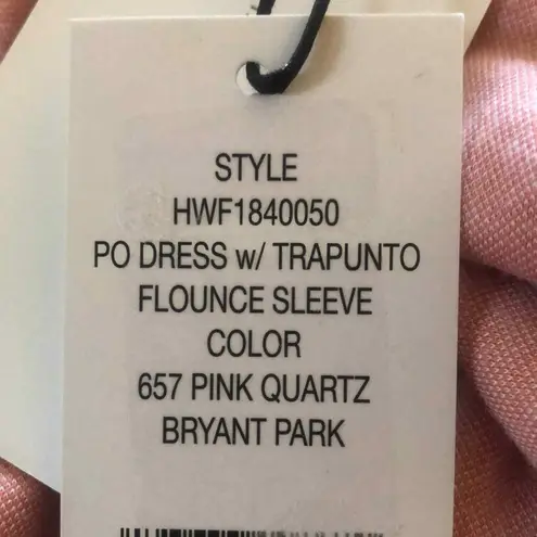 Halston dress with trapunto flounce‎ sleeve blush dress Women’s Size L New w/tag Pink Size L