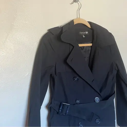 Forever 21  F21 Navy Blue Short Trench Raincoat Jacket w Belt, Size Small