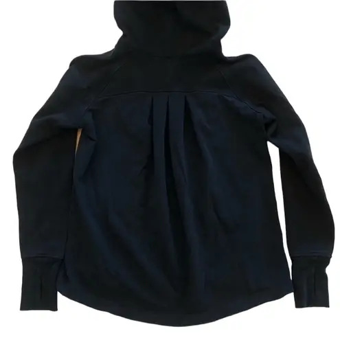 Lululemon  Scuba Pleat To Street Hoodie black size 4