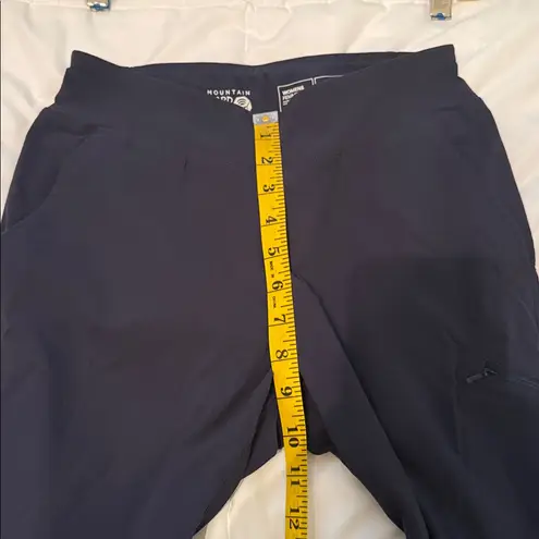 Mountain Hardwear Dynama High-Rise Ankle Pants, Size XS