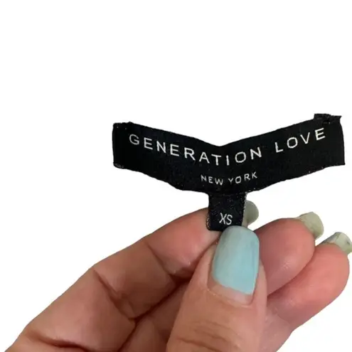 Generation Love Gray Long Sleeve Distressed V-Neck Crop Sweatshirt Women Sz XS