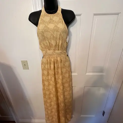 Lush Clothing LUSH Metallic Yellow and Gold Halter Top Cut Out Dress Size XS NWT