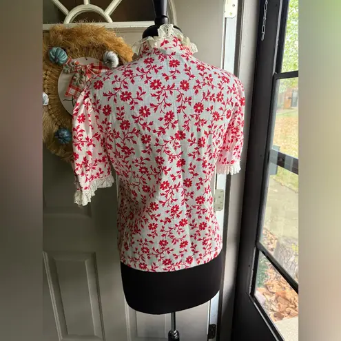 Vintage Ship ‘n Shore red floral lace trim high neck blouse, size medium