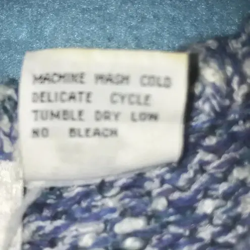 J. J. BROWNE knit crewneck sweater button details on one shoulder vintage size M Blue Size M