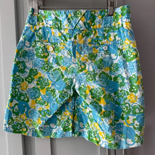 Lilly Pulitzer Lilly‎ Pulitzer Bermuda Shorts Size 4 Lion Floral Print Golf Resort Casual - Image 2