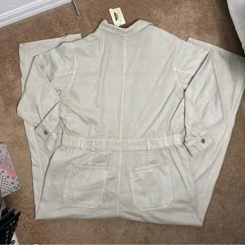 Universal Threads Target Universal Thread Women’s Ecru Denim Baggy Jumpsuit