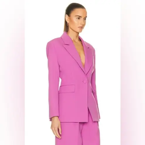 AKNVAS Taylor Single