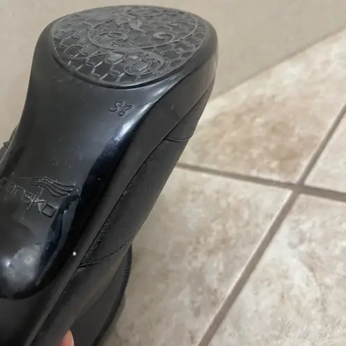 Dansko myra Black Leather Knee High Zipper Heel Boots Womens Size 7.5/8 38