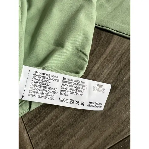 Alphalete  Women’s Dynasty Long Sleeve Crop Tee - Pistachio, Size Small