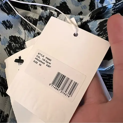 Ganni NWT Jacquard V-Neck Puff Sleeve Blouse in Leopard Print Size 34 XS