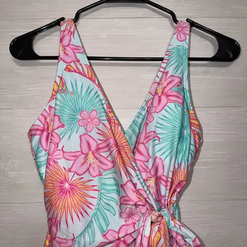 Member’s Mark One Piece Swimsuit Size Medium Floral Wrap Tie Front Pink