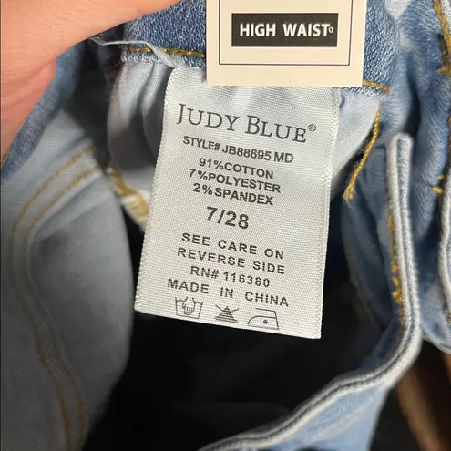 Judy Blue NWT The Americana Flare Jeans High Waist Patriotic Stars Stripes 7/28