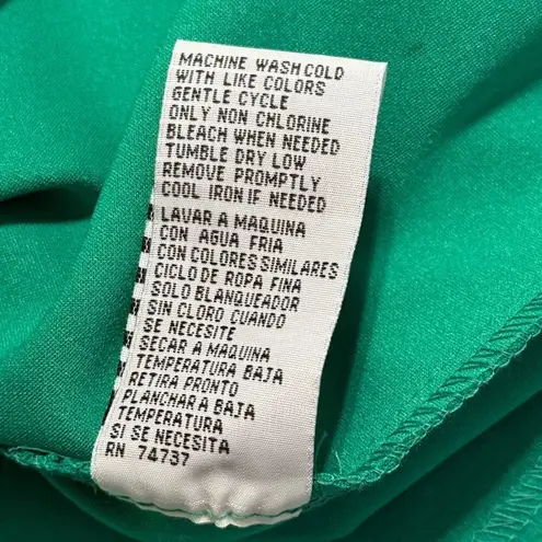 Shelby & Palmer women’s size 10 Elegant new emerald Green Sleeveless Dress zips