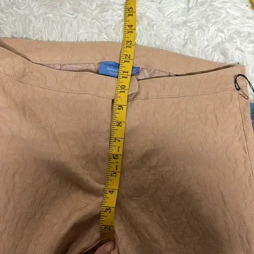 Vera Wang Simply Vera  Pale Pink Straight Leg pants stretchy Size 10 NWT