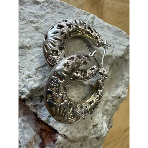 Sterling Silver 1 " Etched Filigreeā Pierced Wire Hollow Hoops Earrings EUC