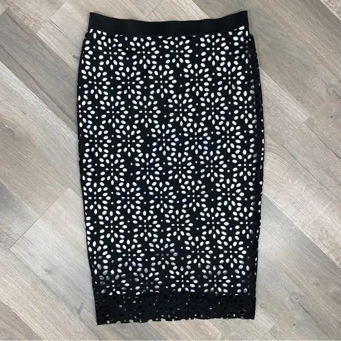 i Jeans by Buffalo Laser Cut Pencil Skirt Black White Small