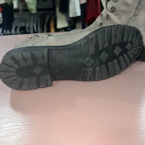 Treasure & Bond Women's Grey Boots