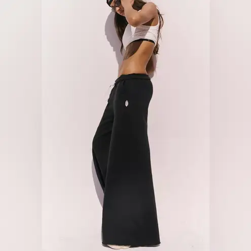 Free people movement For The Win Wide