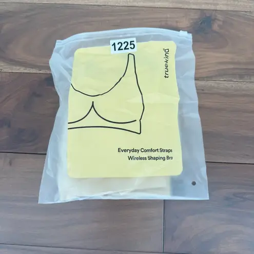 truekind Everyday Comfort Straps Wireless Shaping Bra Chai Size S Tan