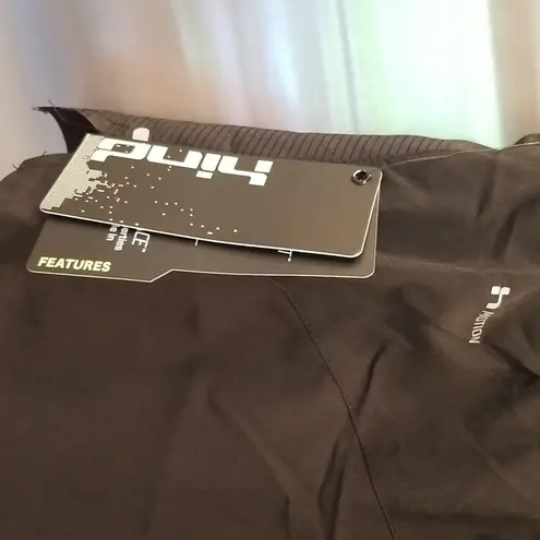 πHINDπ Woven Shorts Built