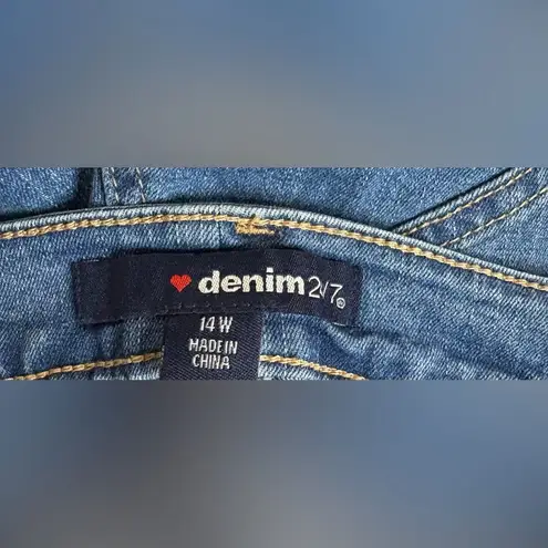 Denim 24/7 Blue Flare Wide Leg Jeans with embroidered floral leg detail 14W Blue