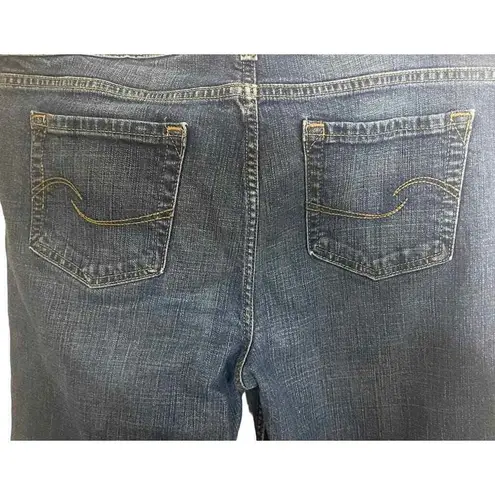 Signature Levi Strauss Women's Low Rise Boot Cut Jeans Size 16M Blue