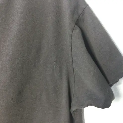 Truly Madly Deeply Heart Breaker Graphic Tee Size Medium