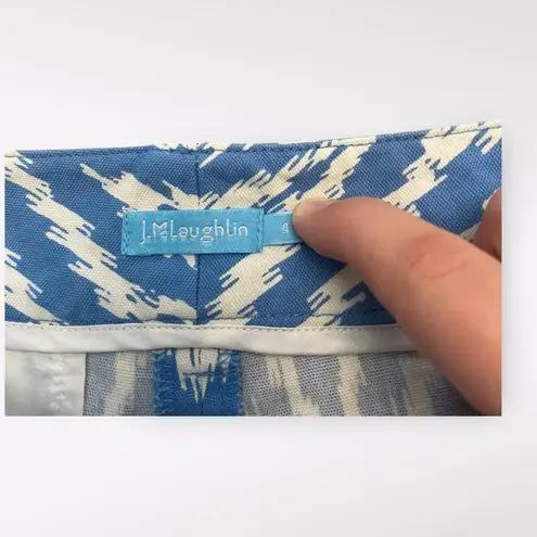 J. McLaughlin Diamond Patterned Scalloped Shorts Womens Size 4 Blue White