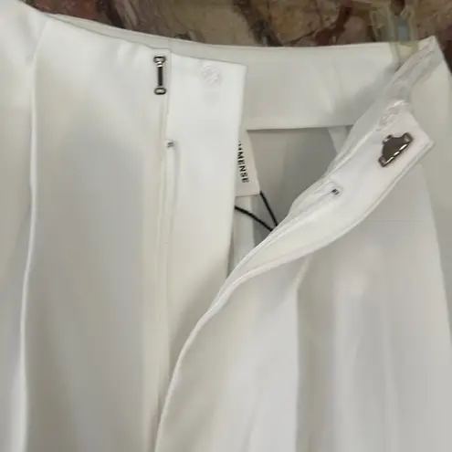 Commense Pleated High Waist Wide Leg Pants size M White Size M