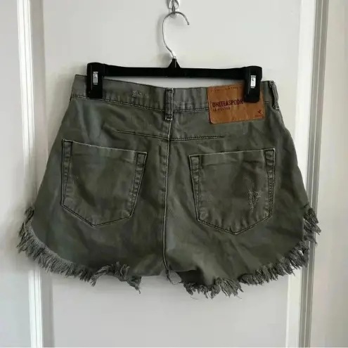 One Teaspoon  Denim Shorts Cutoff Size 25