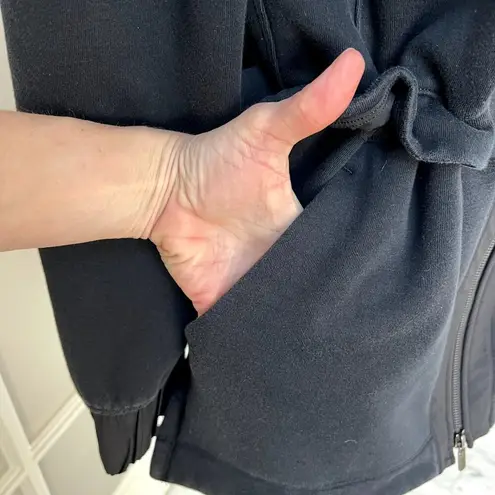 Lululemon Light As Warmth Sweatshirt Long Zipper Jacket Black Size 8