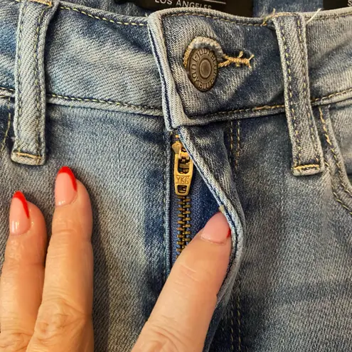 Judy Blue Skinny Fit Light Wash Distressed Jeans Stretchy Women's size 28