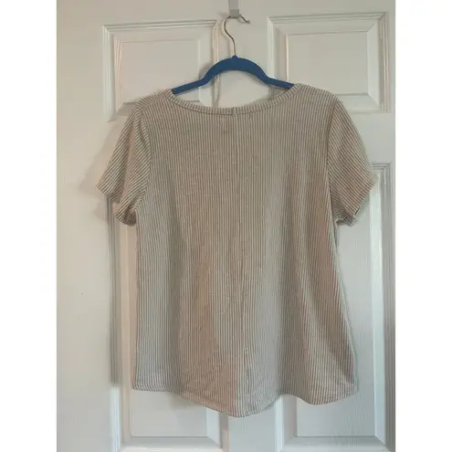 French Laundry size Large tie front short sleeve shirt.