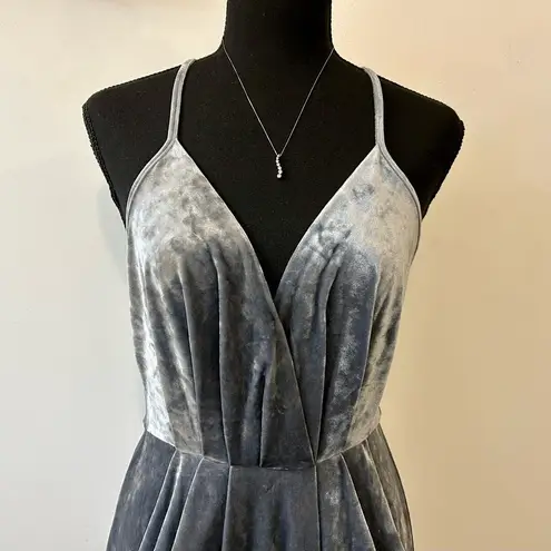 BCBGeneration EUC  Crushed Velvet Racerback Midi in Grey Frost Size Small