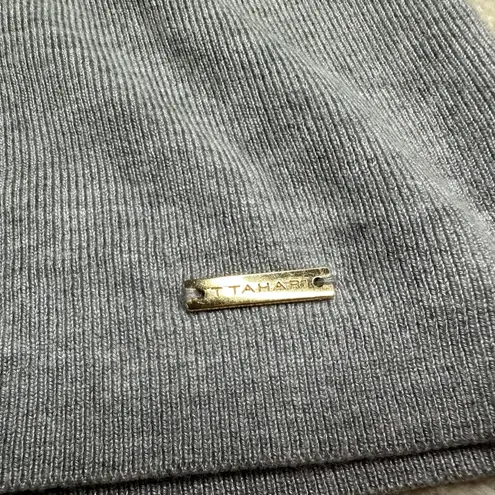 Tahari Gray Short Sleeve Knit Tee With Mock Neck