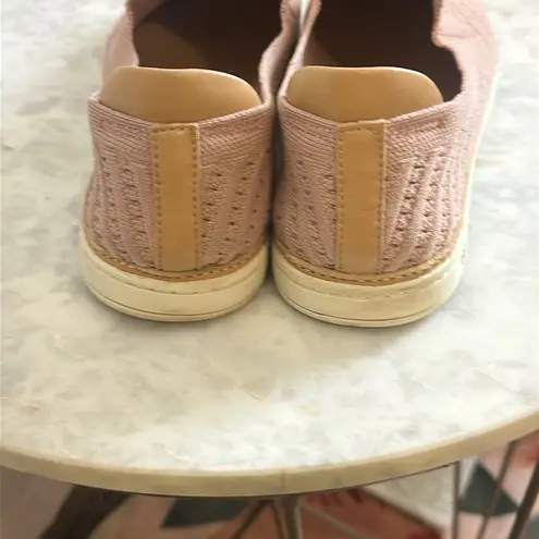 UGG ‎ Sammy Wavy Knit Sneaker Pink Size 10