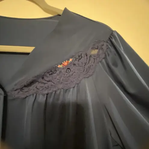 Shadowline Robe Navy Peignoir Lingerie Nylon Lace Large Pink Roses Button Front Blue Size M