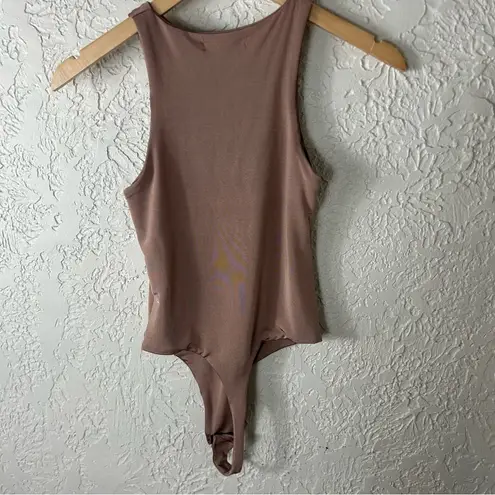 Missguided | Chocolate Seamfree Bodysuit NWT Size 4