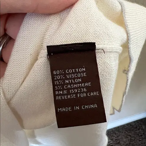 J. McLaughlin ivory scalloped trim soft knit sweater