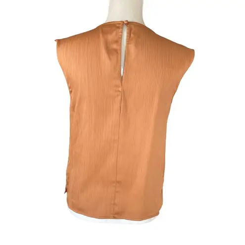 Nine West  Women’s Twist Neckline Top Blouse Size XS Satin Sleeveless Versatile