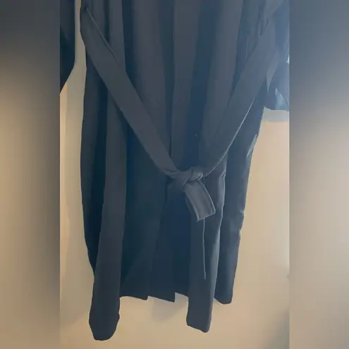 SKIMS  Elegant Black Trench Coat