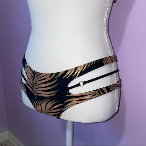 Beach Bunny Reversible Bikini Set Women L Swimwear Cut Out Halter Tropical Leaf