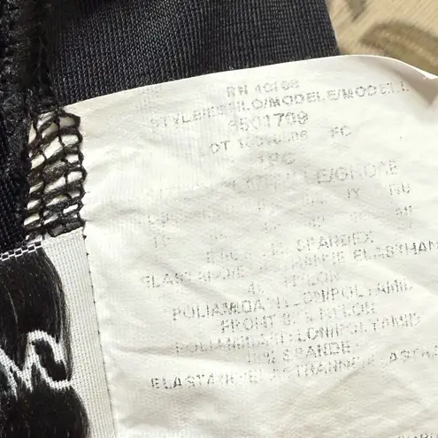 MiracleSuit Swimsuit Temptress One Piece Black Gold White Geometric 10 12